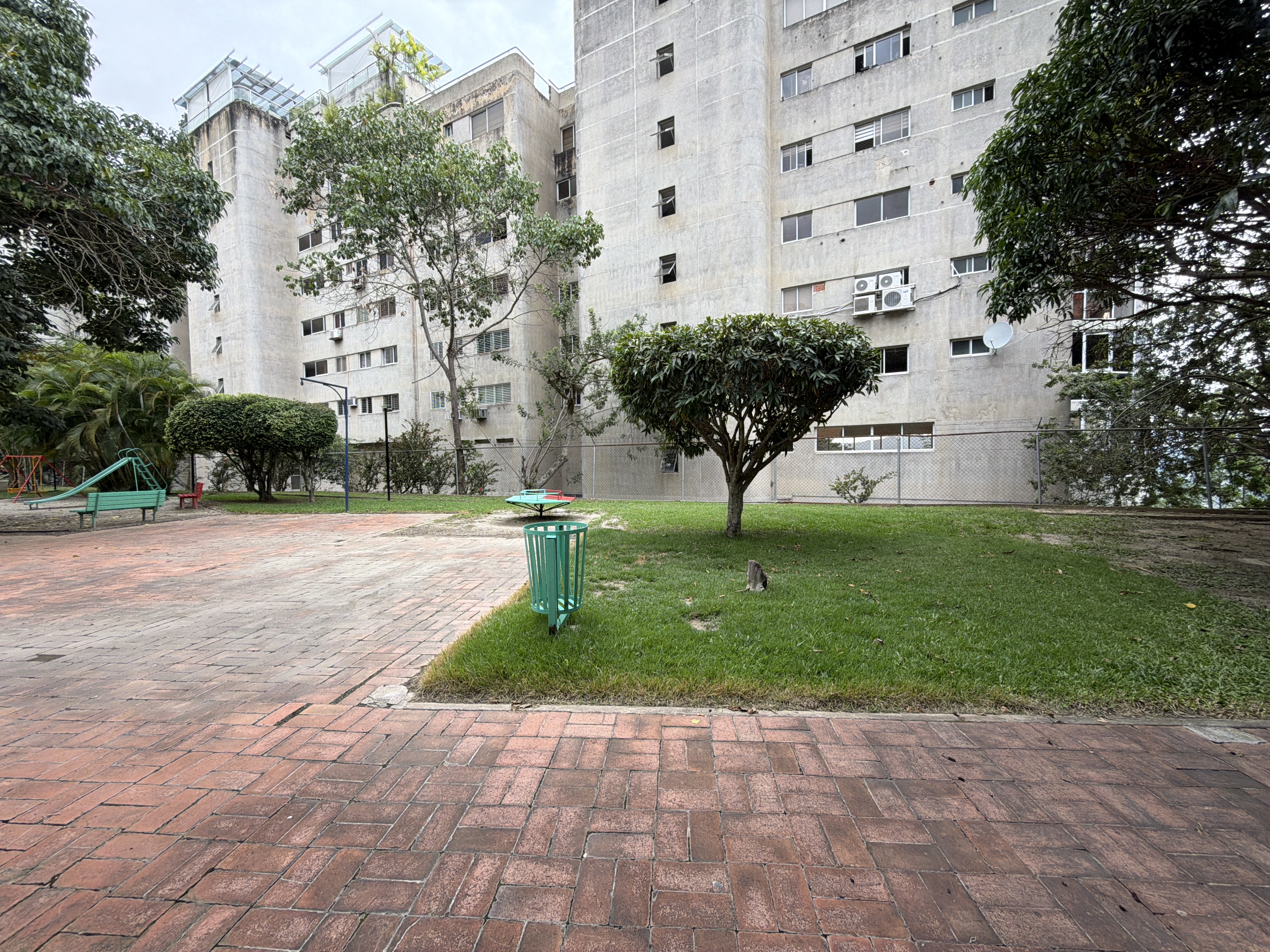 Apartamento en venta – Los Samanes