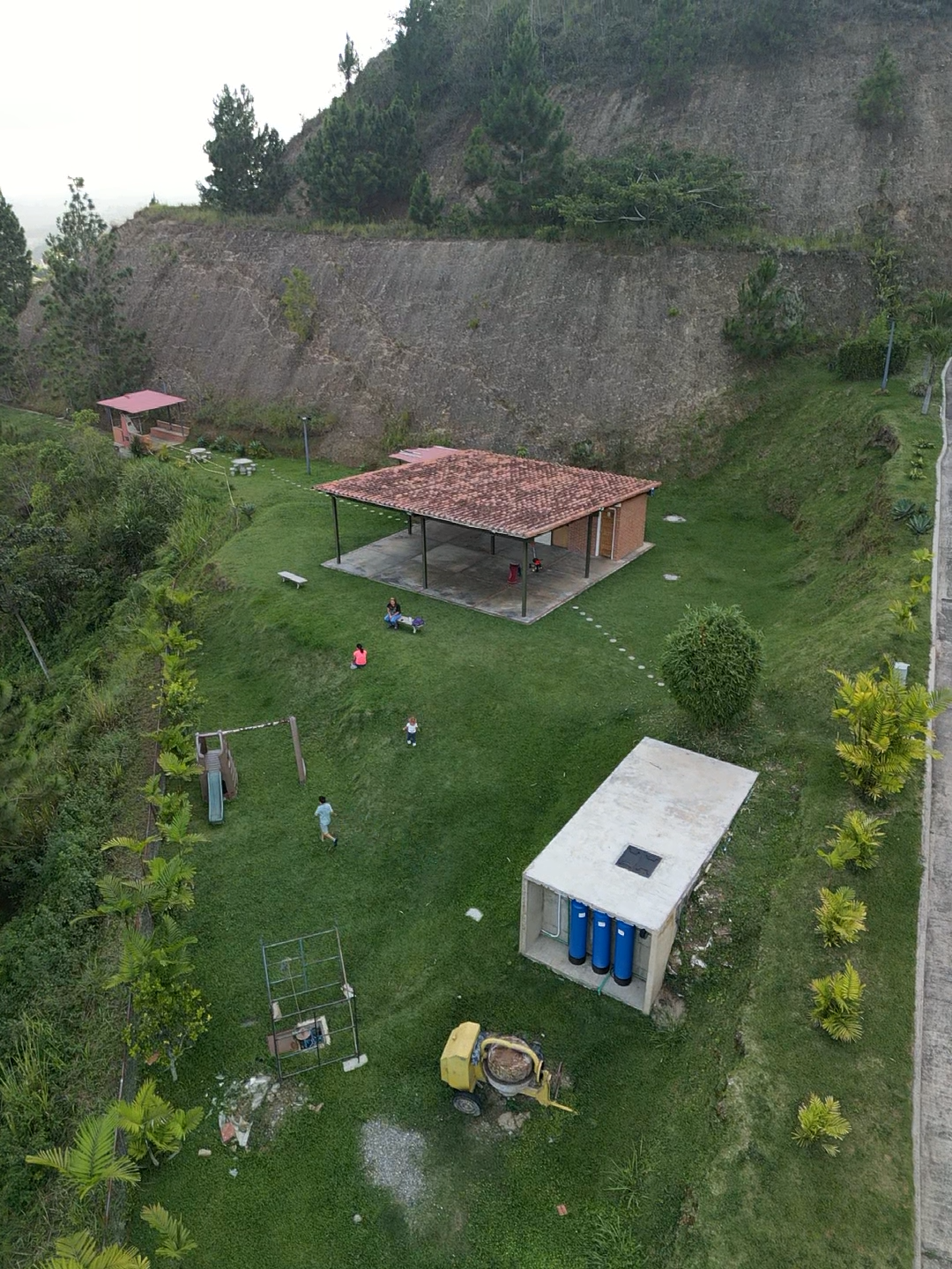 Vendo TownHouse en Villas de Loma Linda, La Lagunita, El Hatillo.