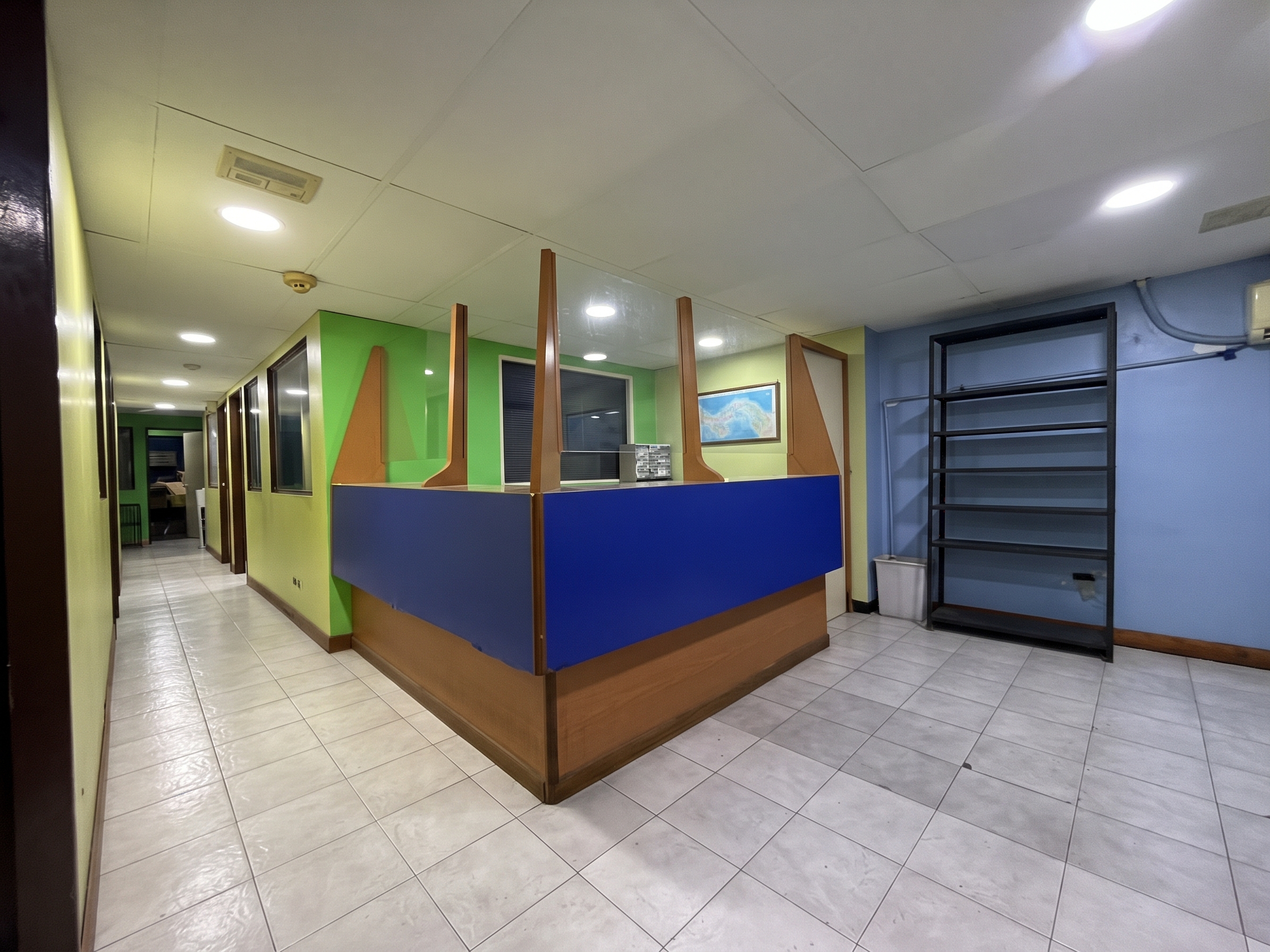 Oficina en venta – Parque Carabobo