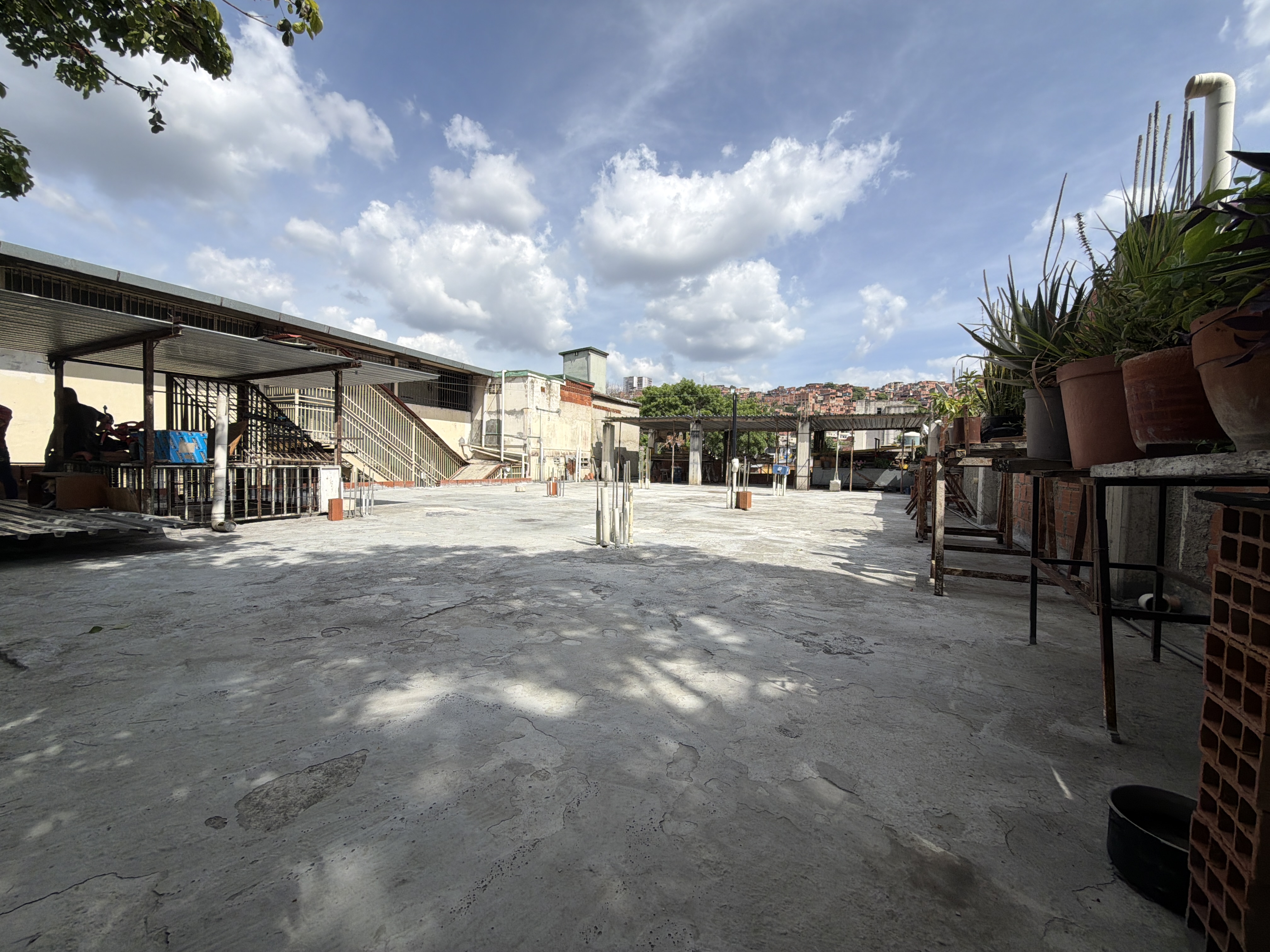 Edificio comercial en venta en avenida Roosevelt