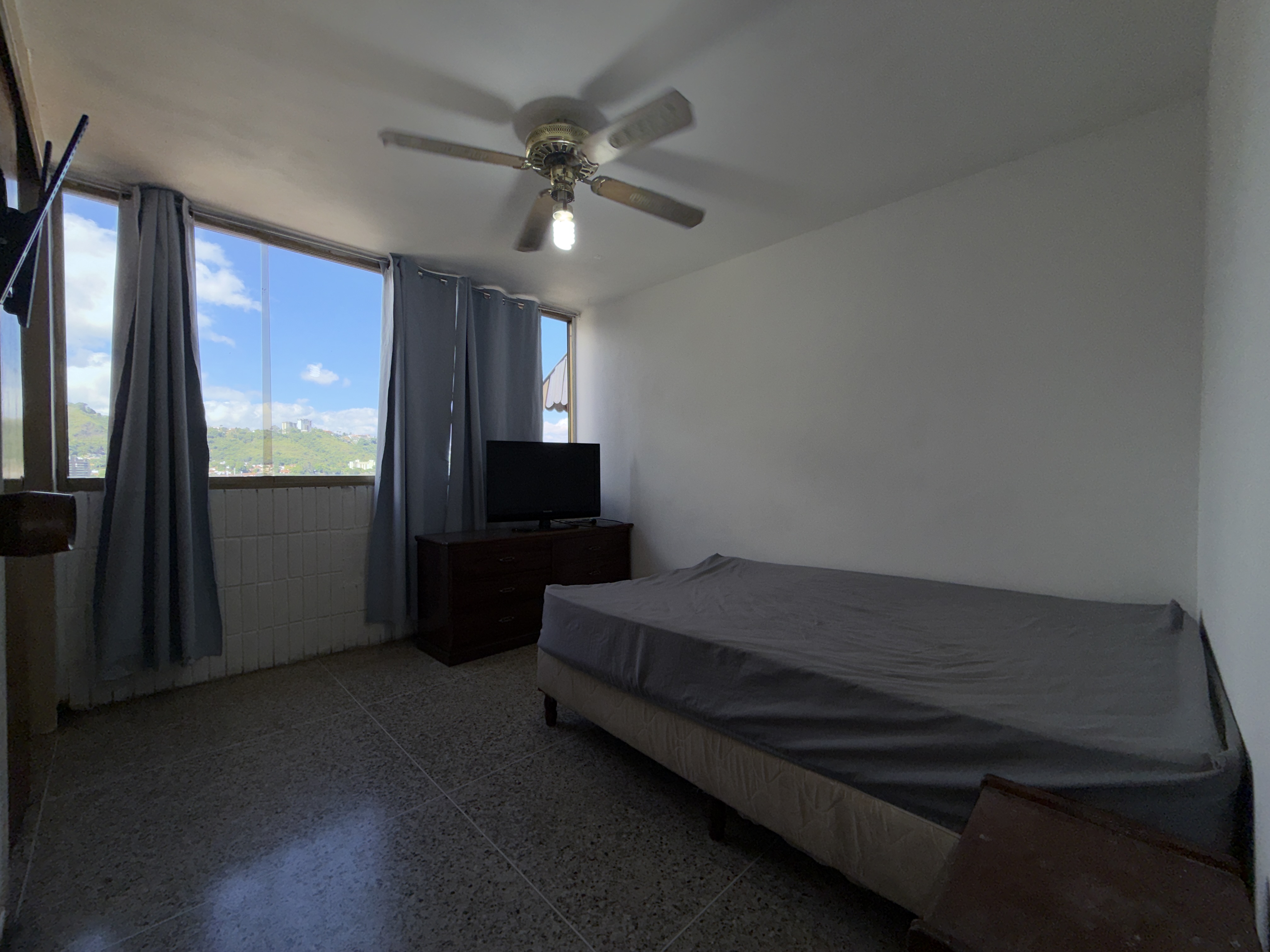Apartamento en alquiler – La California Norte