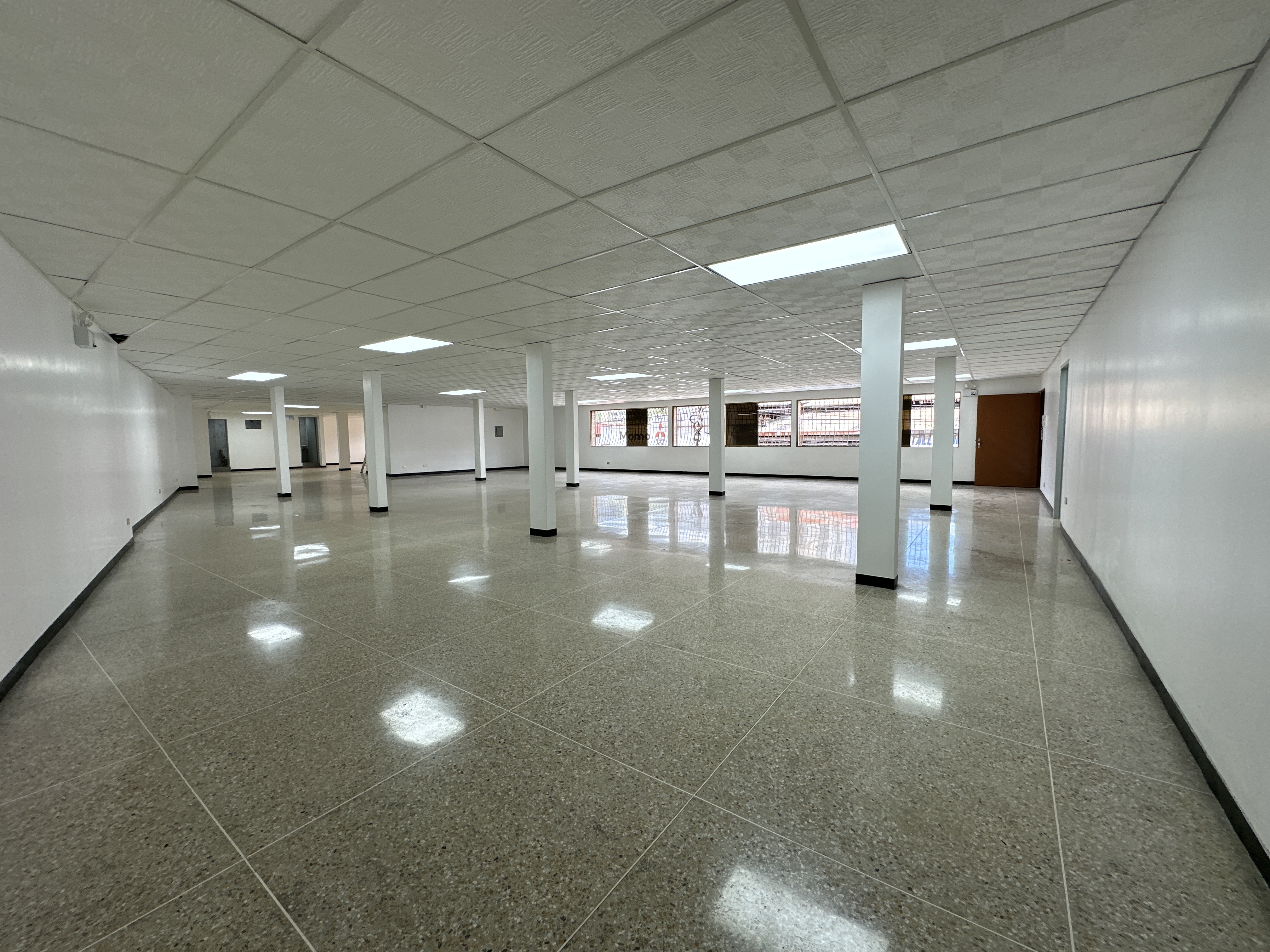 Edificio comercial en venta en el pueblo de Baruta